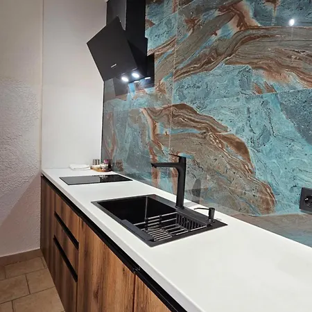 світло та вода постійно! * Mukacheve