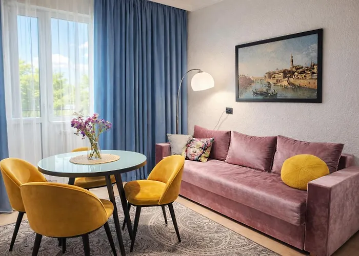 Carpathian View Green Apartment